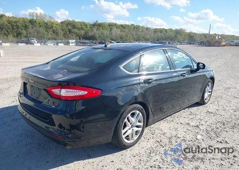 2016 Ford Fusion Se z USA, uszkodzony, nr VIN 3FA6P0H75GR112400